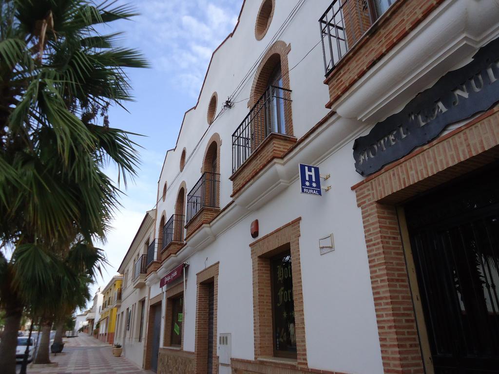 Hotel Antequera Rural Fortes La Nuit Mollina Exterior foto